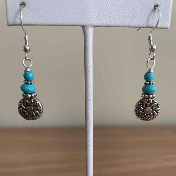 HAND CRAFTED Earrings Drop Silver Turquoise - Picture 5 of 12